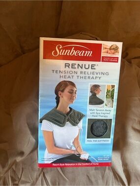 Sunbeam Gray Neck & Shoulder Heat Wrap